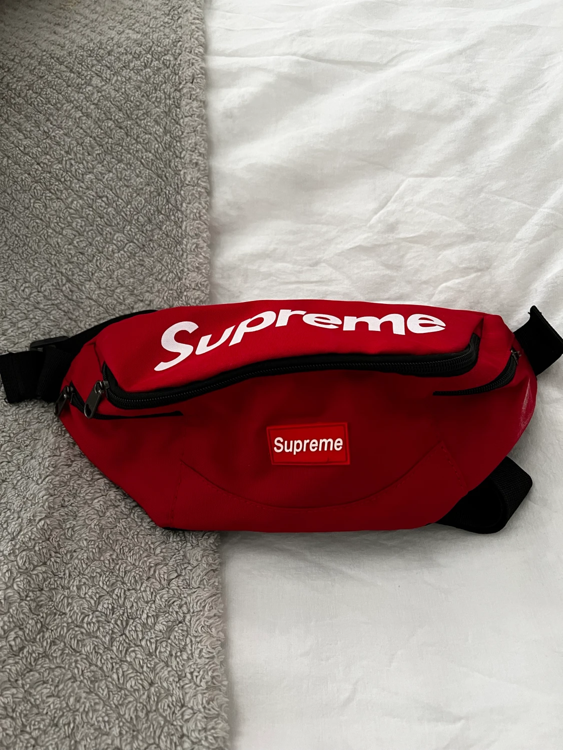 Supreme bag 