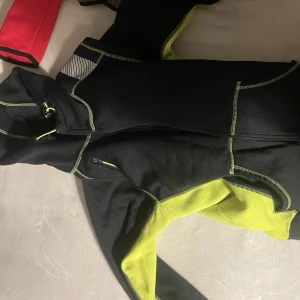 Tjocktröja  - Tjocktröja ifrån jula 