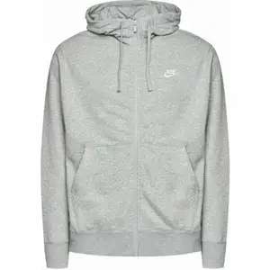 Säljer en nästan exakt likadan Nike hoodie,😃 Osäker på nypriset och när den köptes men är i använt men bra skick skulle jag säga! Den är stl XL men sitter som L (Kom privat för mer bilder eller detaljer)😊💕