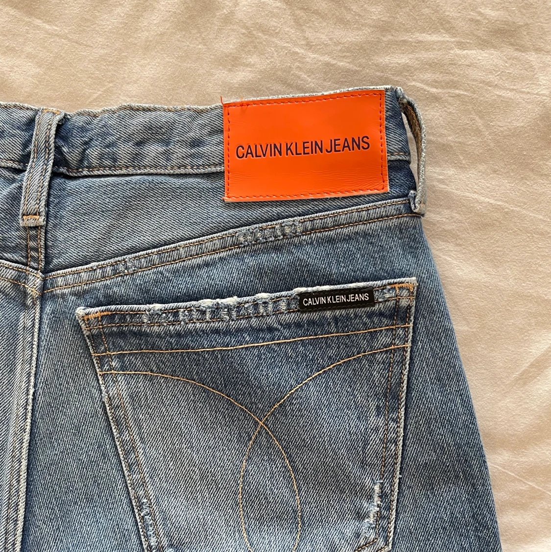 Calvin Klein Jeans - 91