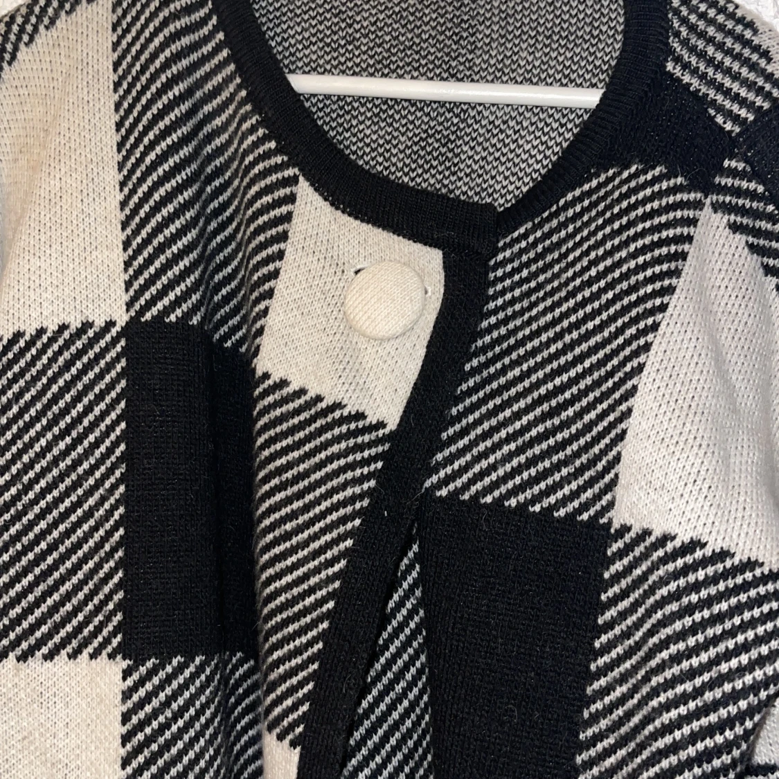 Kofta, med stora knappar, mysig nu till hösten🧚🏼‍♂️❄️ - 90