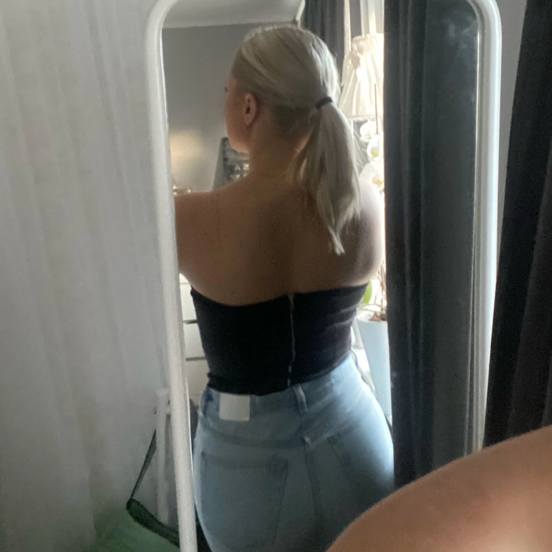 Svart korsett topp - 90