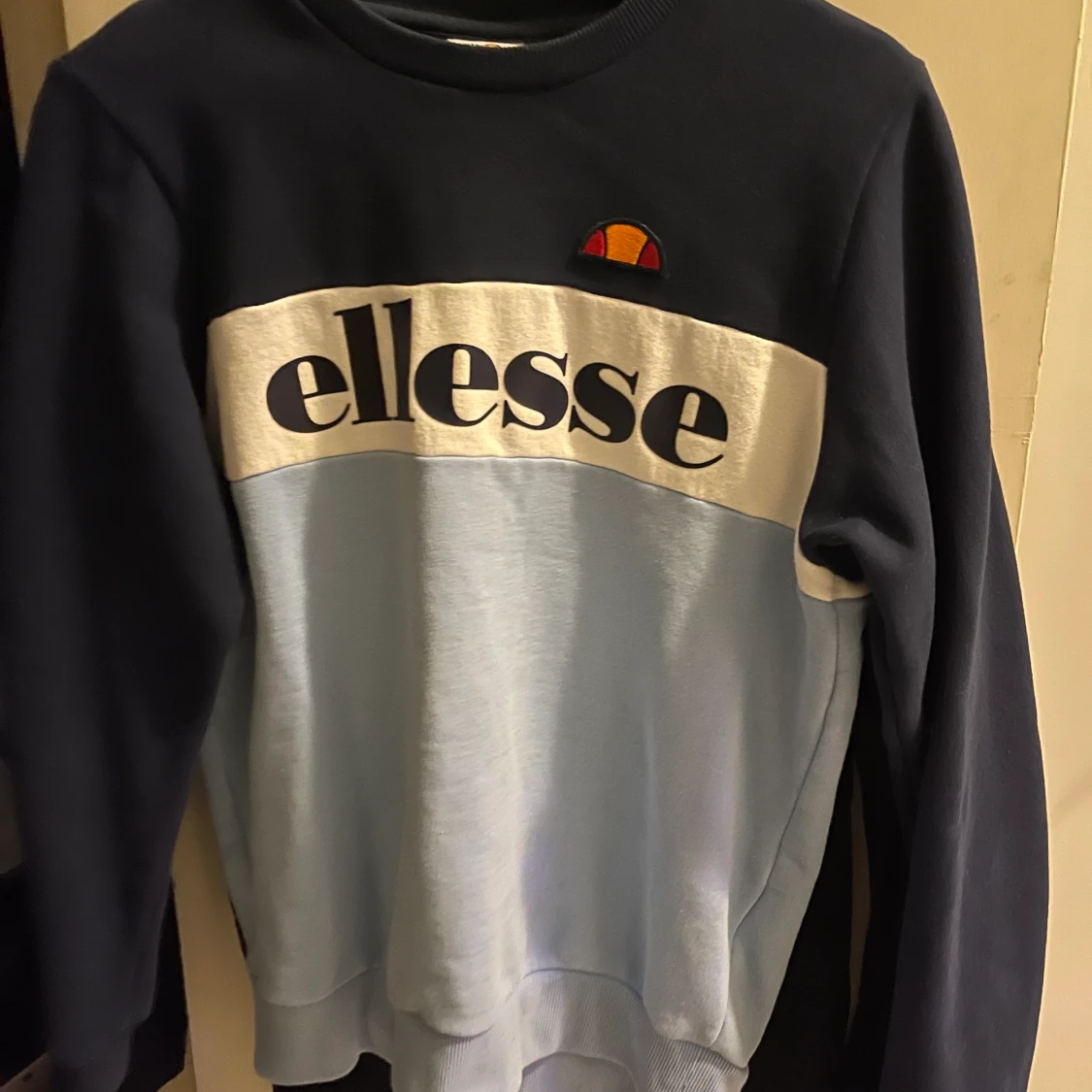 Ellesse tröja