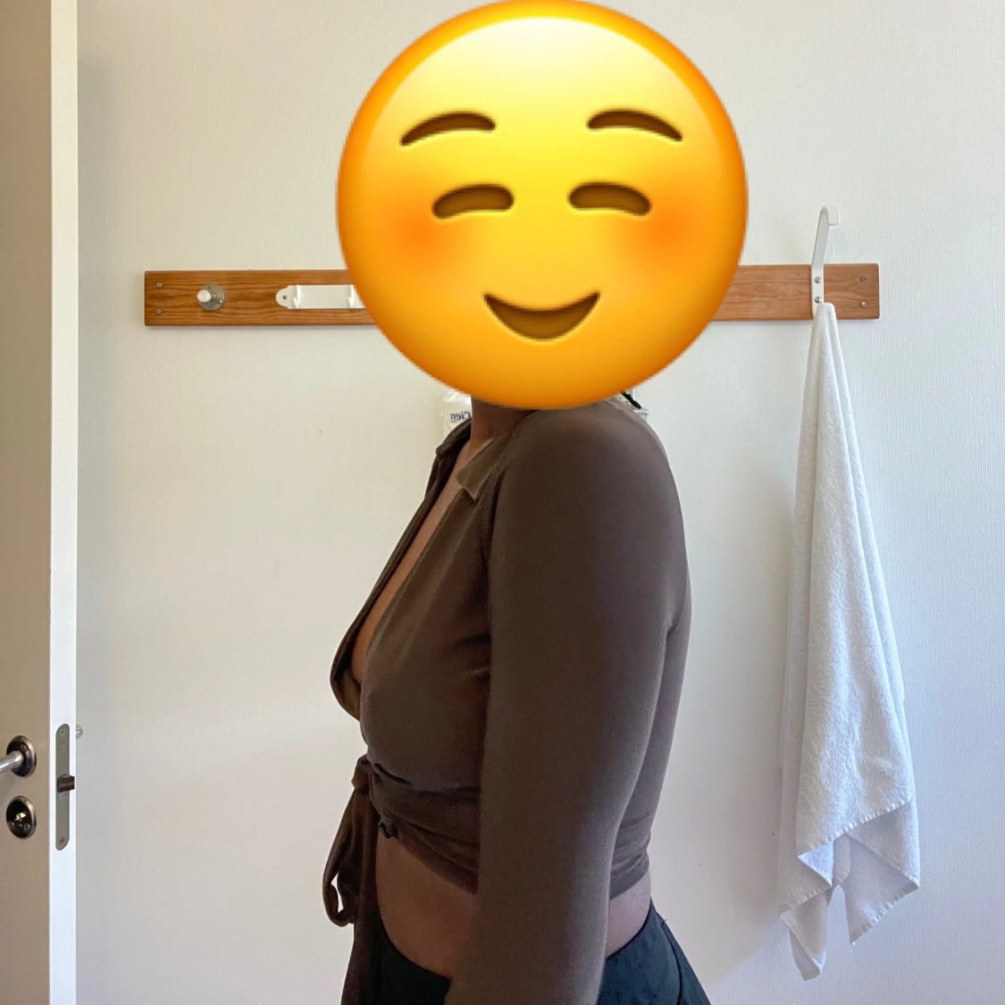 Brun långärmad blus/crop top - 91