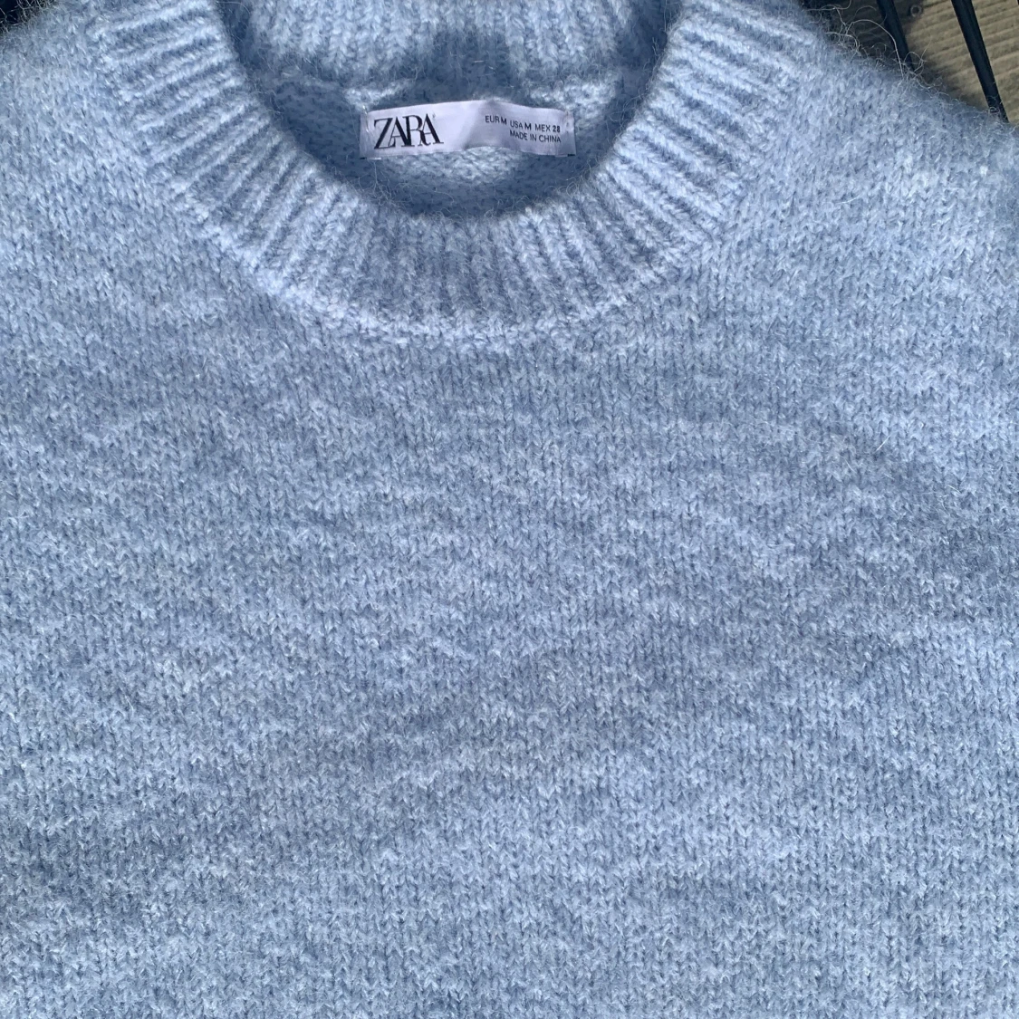 Finaste stickade tröjan från zara - 90
