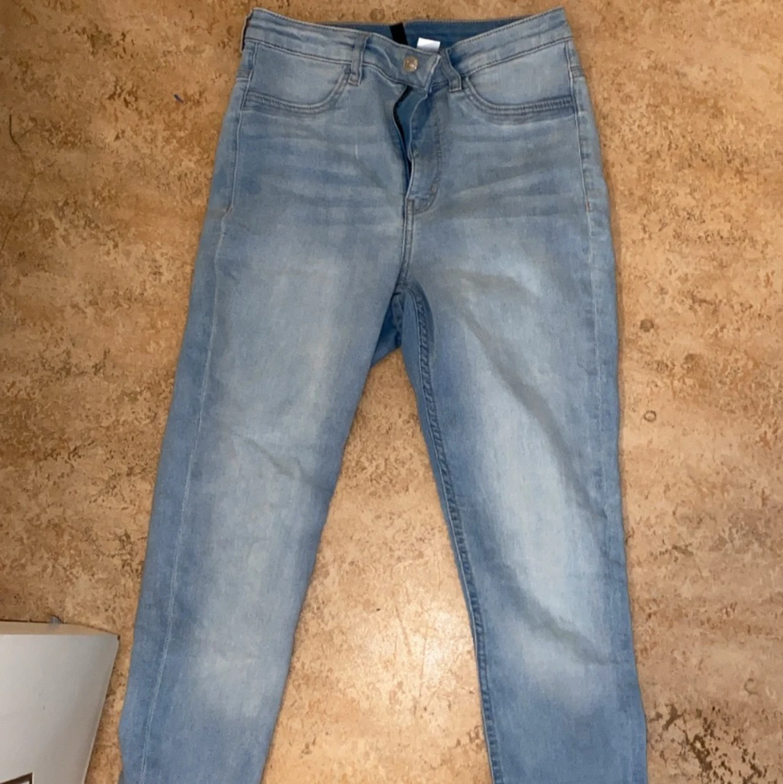 Blåa jeans storlek 38