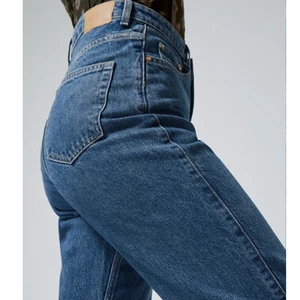 Weekday jeans - Jeans från weekday. Raka ben. Knappt användna