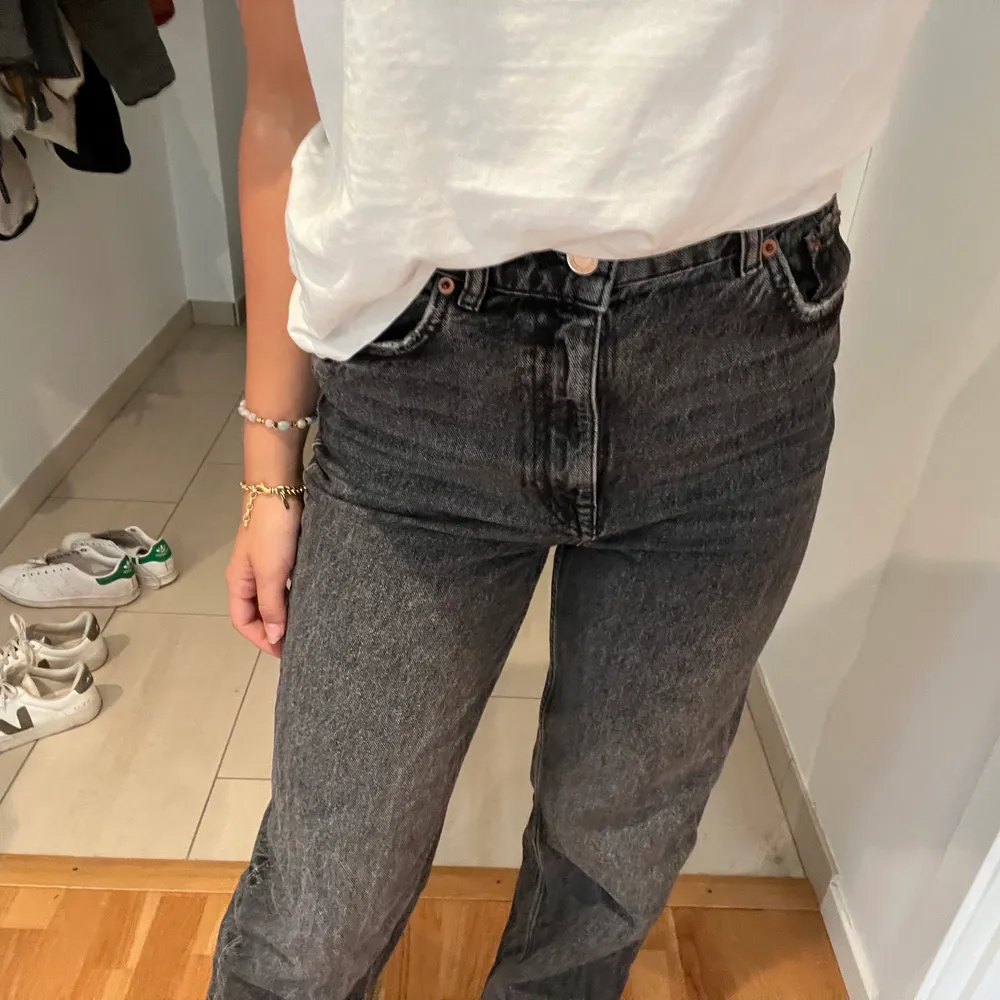 Jättefina basic jeans från zara💕💕. Jeans & Byxor.