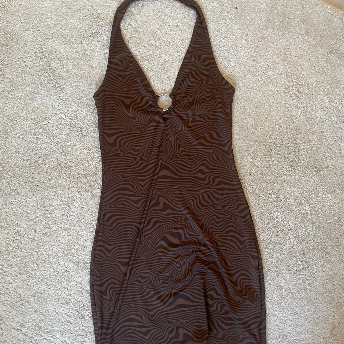 Gullig klänning - 90