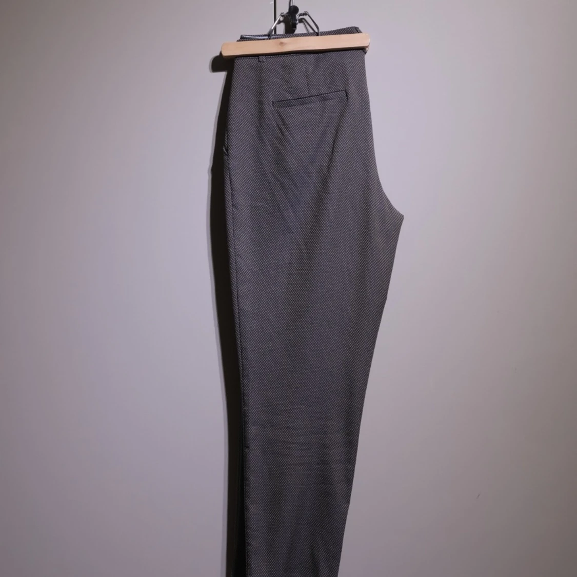 ⅞ trousers in blue and beige pattern