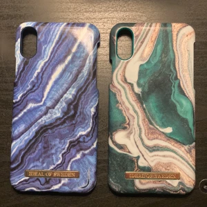 Mobil skal - Två ideal of Sweden mobil skal i bra skick till iPhone xs. Några skrapor och lite färg nötning på vissa ställen men inte så att man märker detså mycket och inga sprickor.   Båda skalen för 120kr För sig 60kr