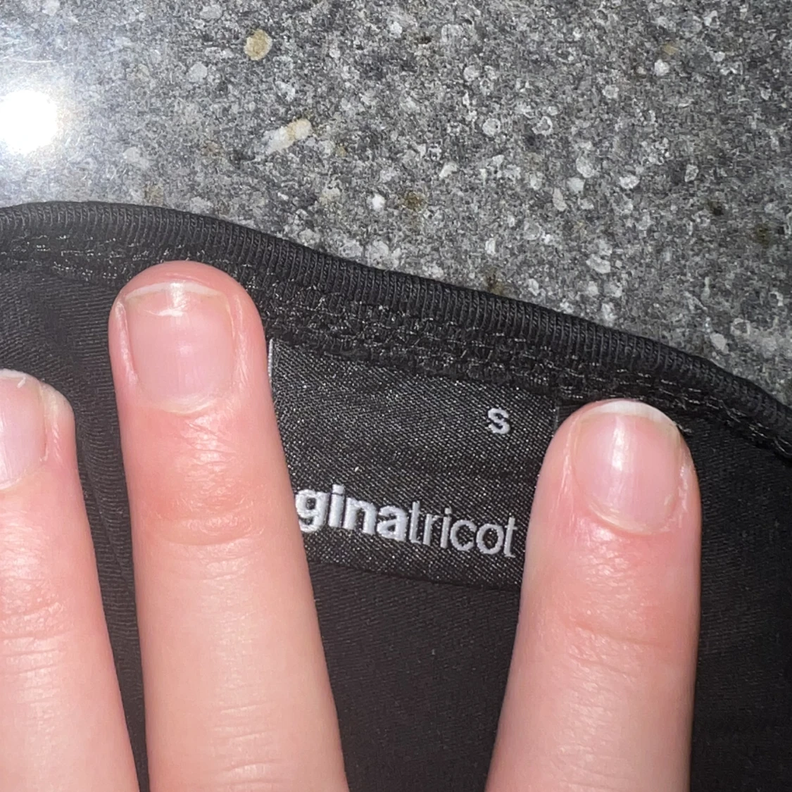 Svart croppad linne - 90