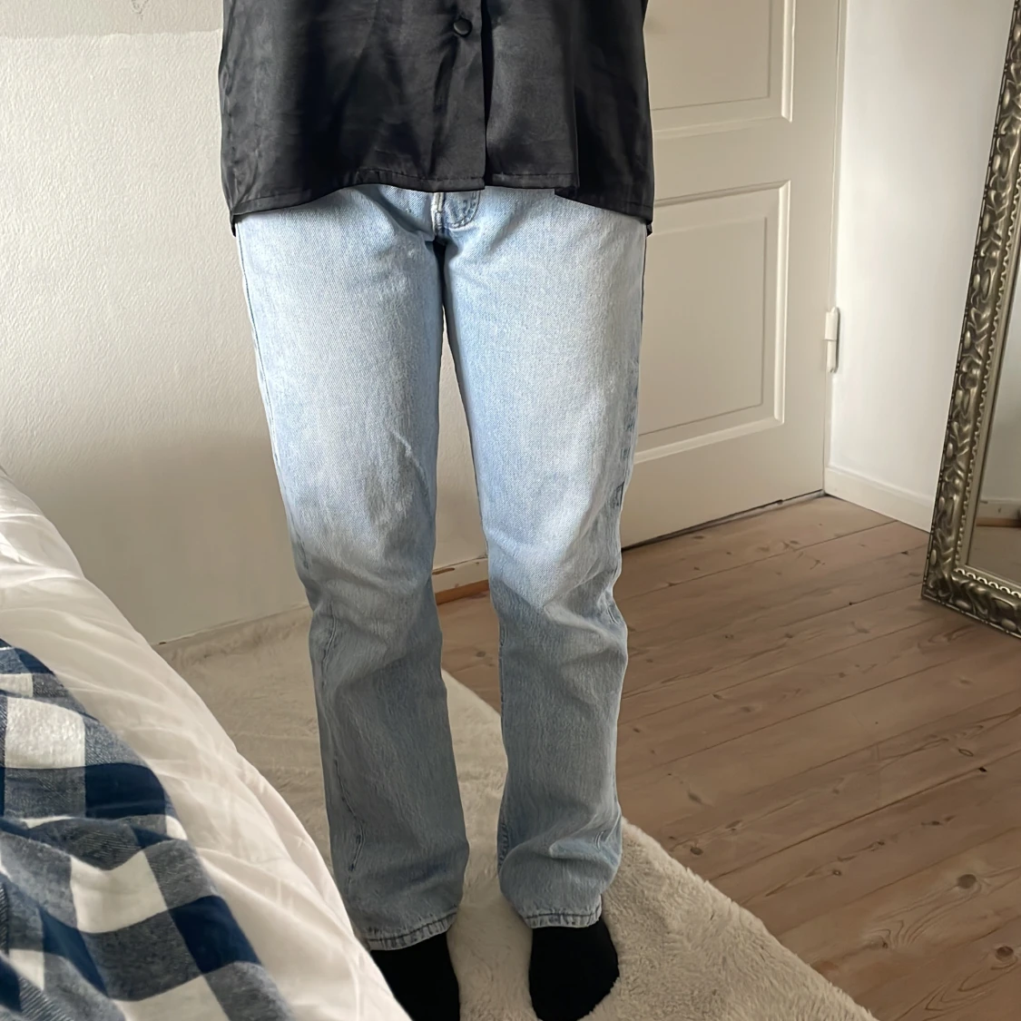 Ljus blåa Levis jeans 