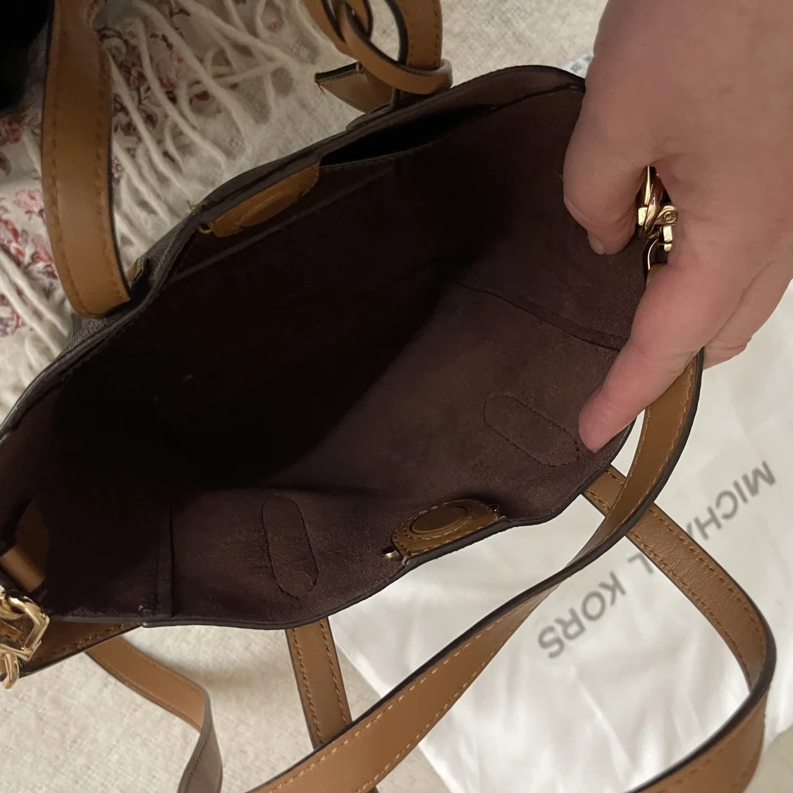 Väska Michael Kors  - 90