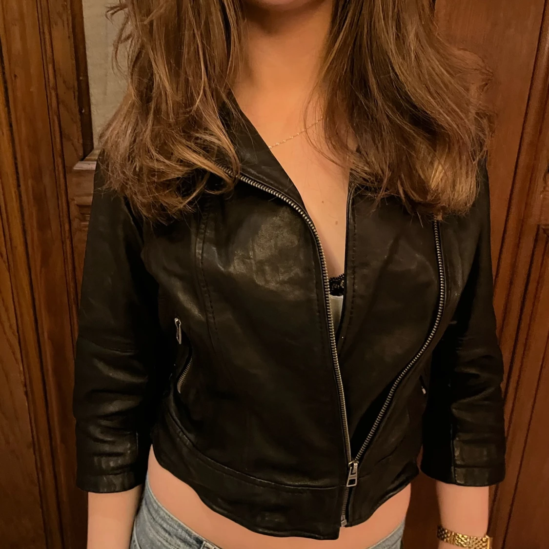 Skinnjacka med trekvartsärmar 