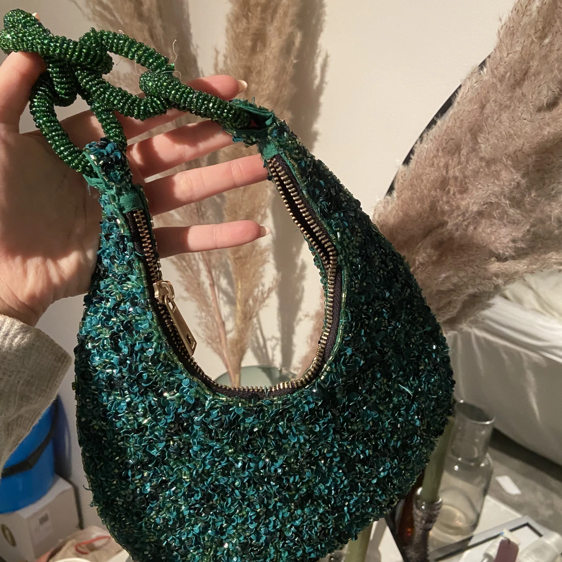 Grön paljettväska från zara - 91