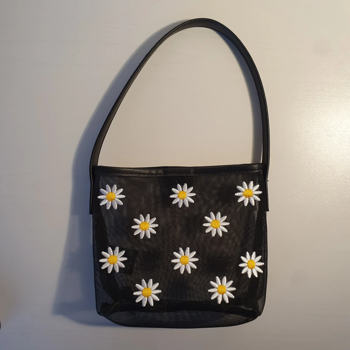 Monki väska med blommor - 90