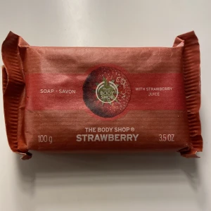 Soap- savon - Lukt= strawberry. Köpt för 100 säljer för 59+frakt