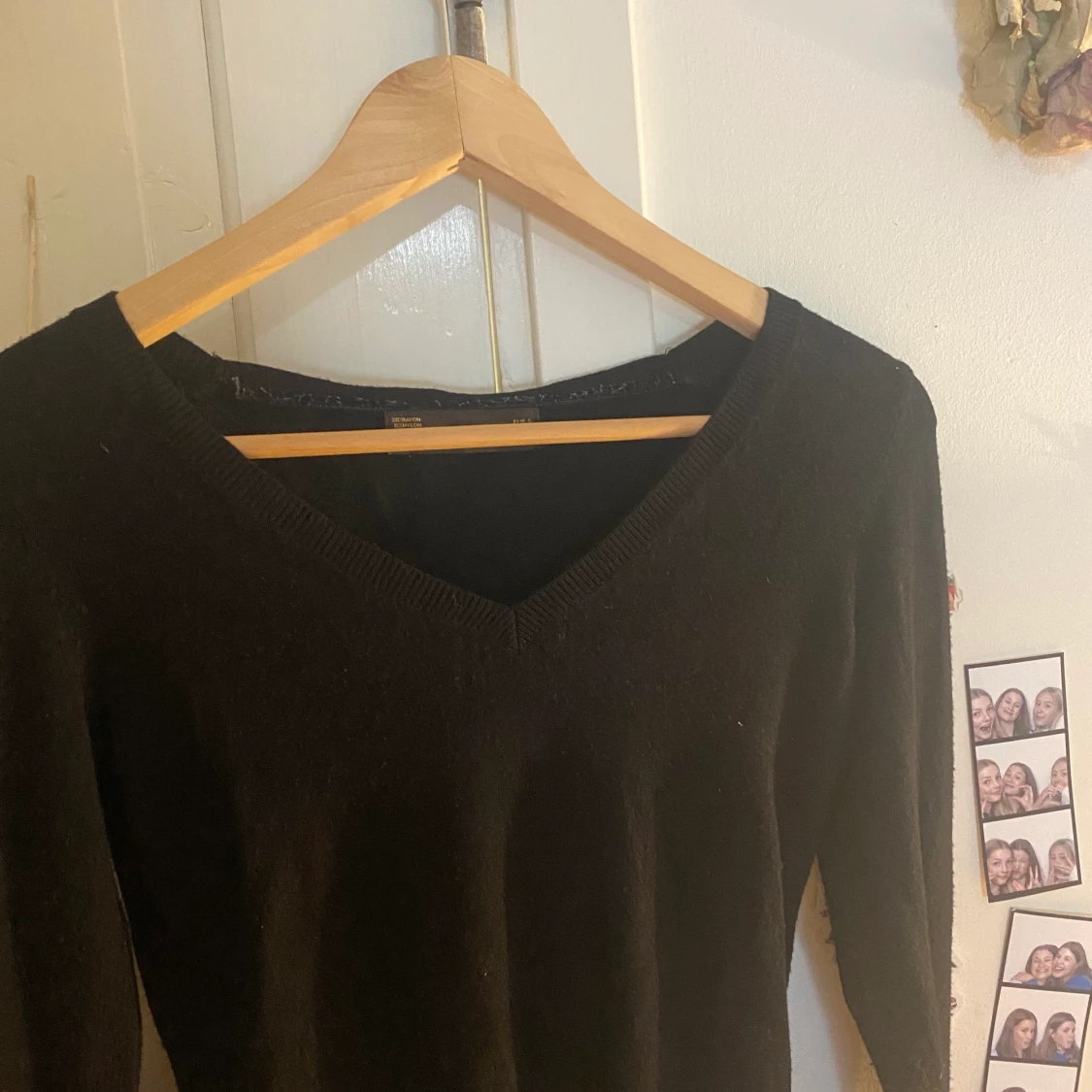 V-ringad svart tröja från Zara