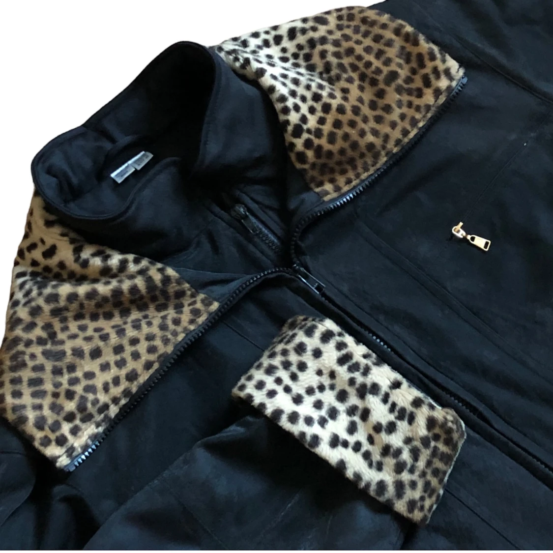 Höstjacka med leopard detaljer  - 90