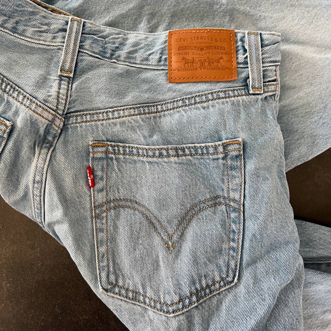 Levi’s jeans - 90