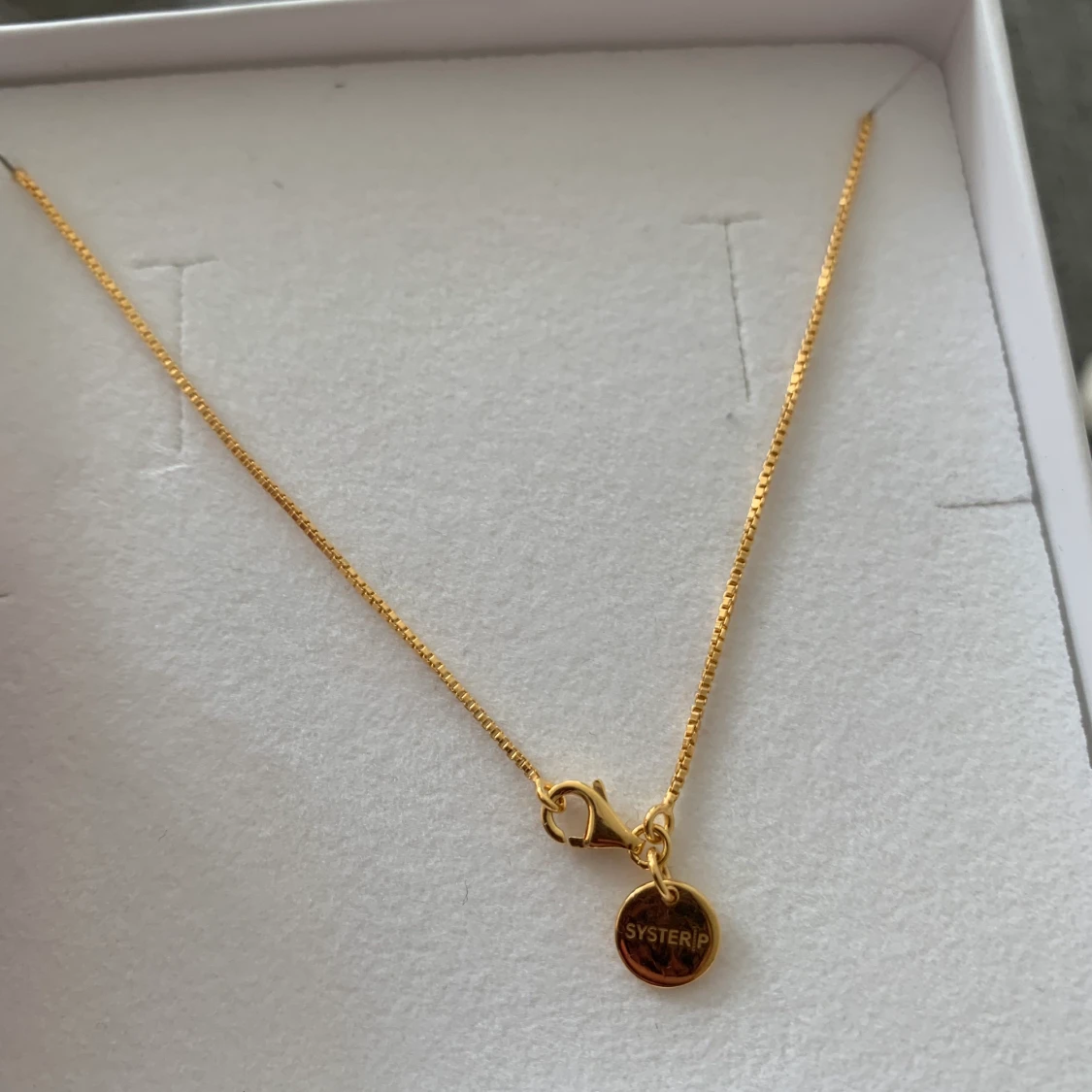 Syster P halsband - 91