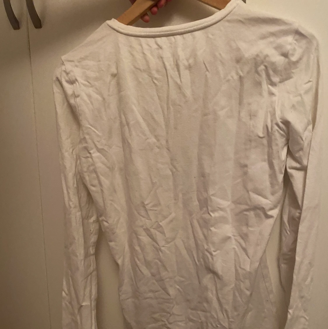 Vit långärmad Calvin clein tröja - 90