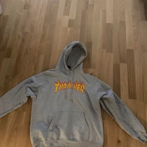 Thrasher tröja - Väldigt fin thrasher hoodie. Använd några få gånger. 