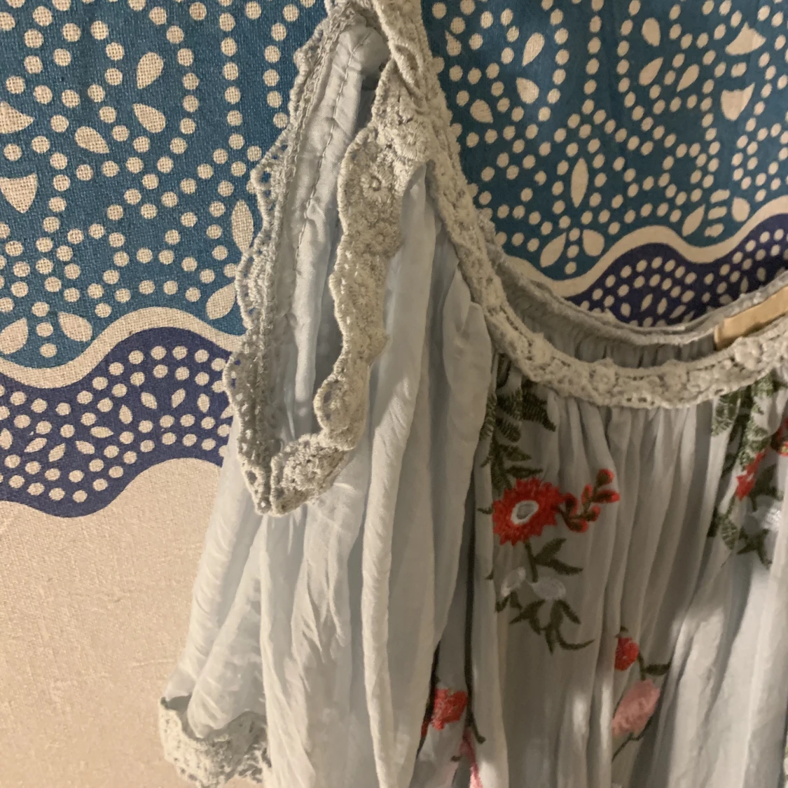 Flowy blommig klänning - 91