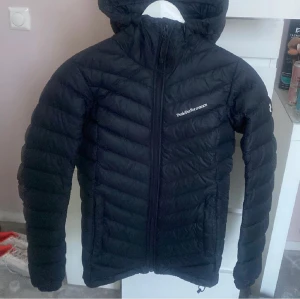 Peak performance jacka - H