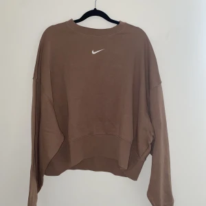 Nike jumper  - Inga anmärkningar. 