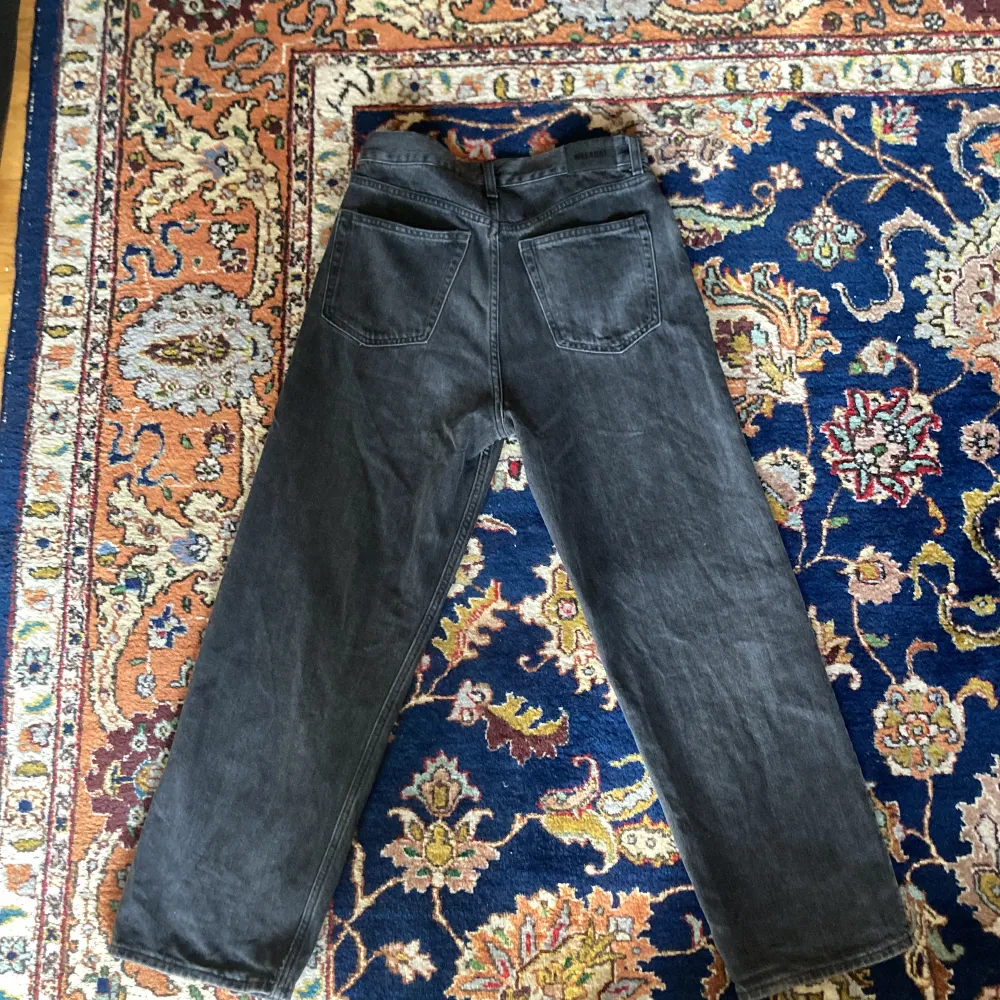 Weekday galaxy jeans. Storlek W27 L30. Skick 8/10. Jeans & Byxor.