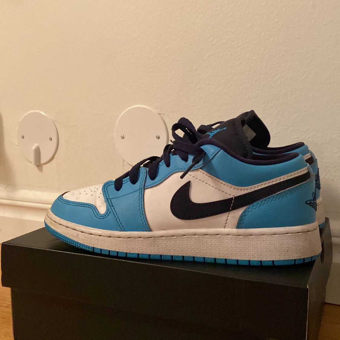 Jordan 1 low storlek 37,5