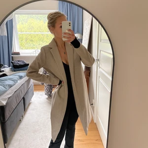 Kappa  - Kappa i storlek xs från zara. Bra höst jacka.  Står ej för frakt