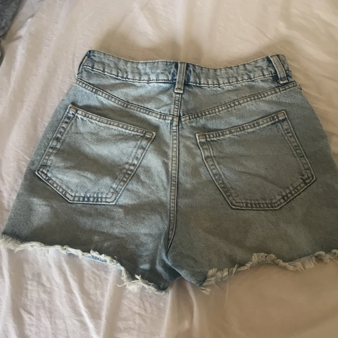 H&M shorts  - 90