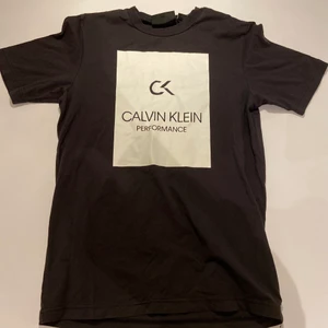 Calvin Klein t shirt - Storlek S