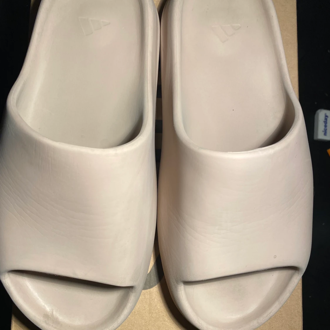 Yeezy slide pure - 90