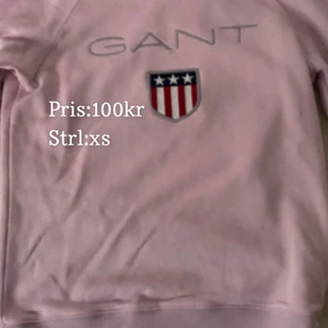 Gant sweatshirt  - En fin baby rosa Gant sweatshirt i storlek Xs, är i god skick, har användts få gånger.