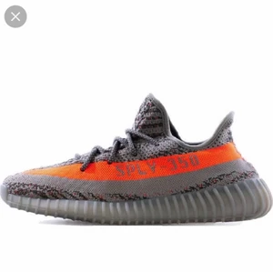Yeezy beluga reflectiva - Nästan helt oanvända, 9,5/10, tyävrr ingen låda eller kvitto, då jag köpt de av en annan kille 