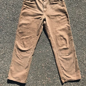 Vintage Dickies 32/32 - 32/32 i bra skick, skulle säga att byxorna är mörkare i verkligheten.  Fråga gärna om fler bilder!