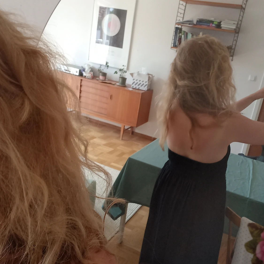 Axelbandslös klänning - 91