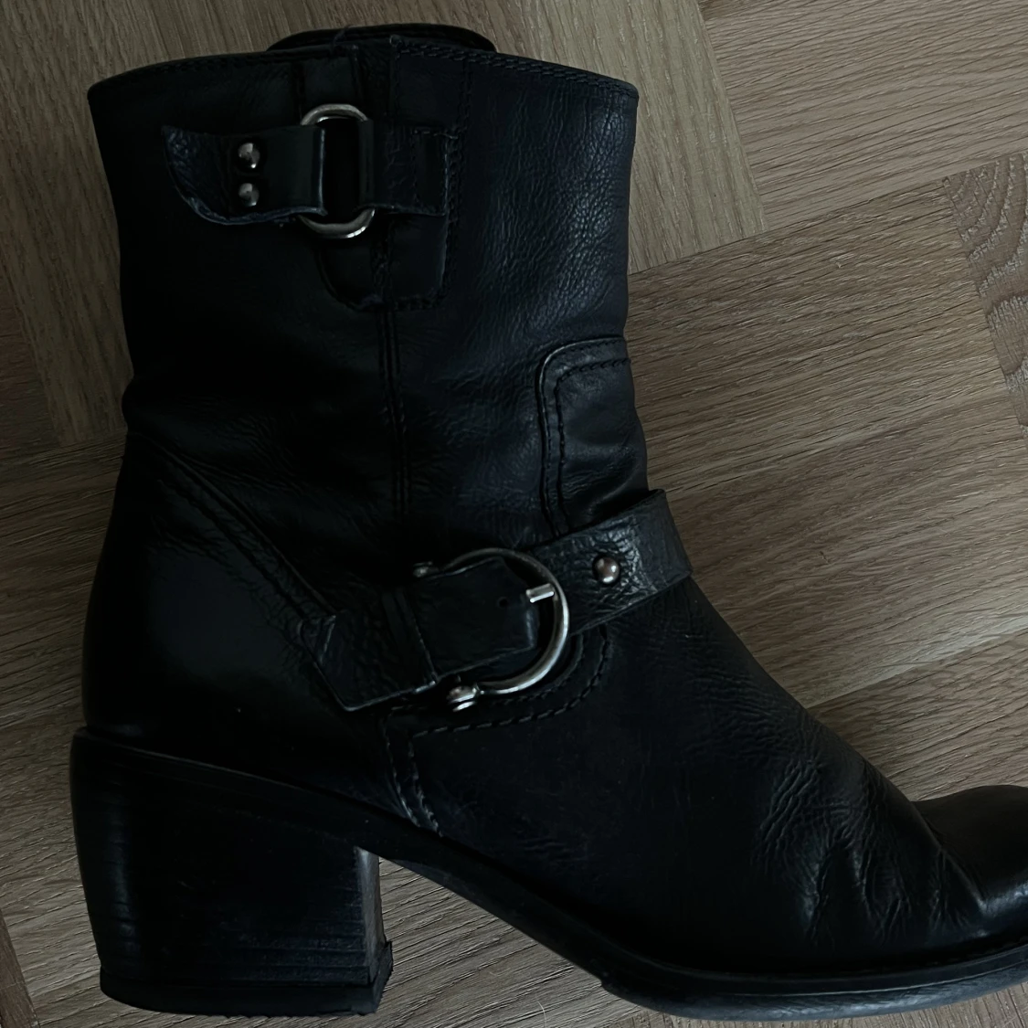 Svarta boots - 91