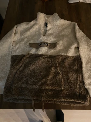 Sherpa fleece - Dunder fleece från vans Knappt använd 