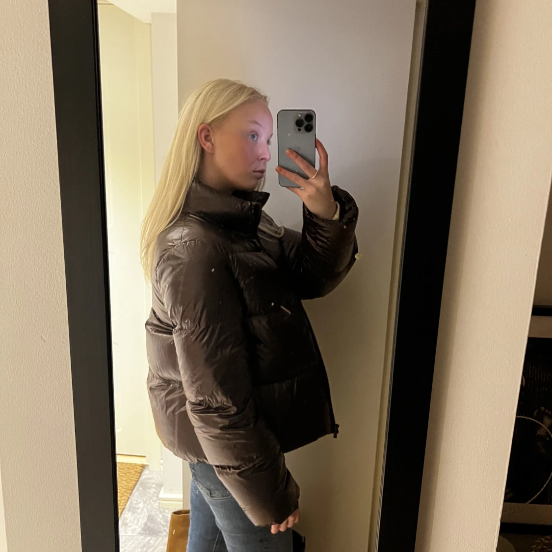 Uniqlo jacka i brun  - 91