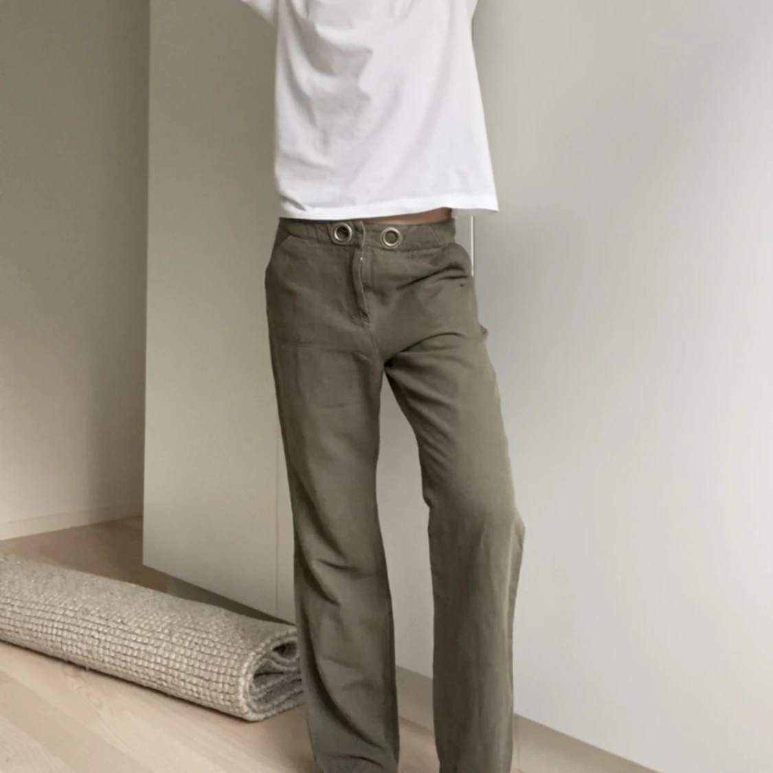 Lågmidjade gröna byxor  - 91