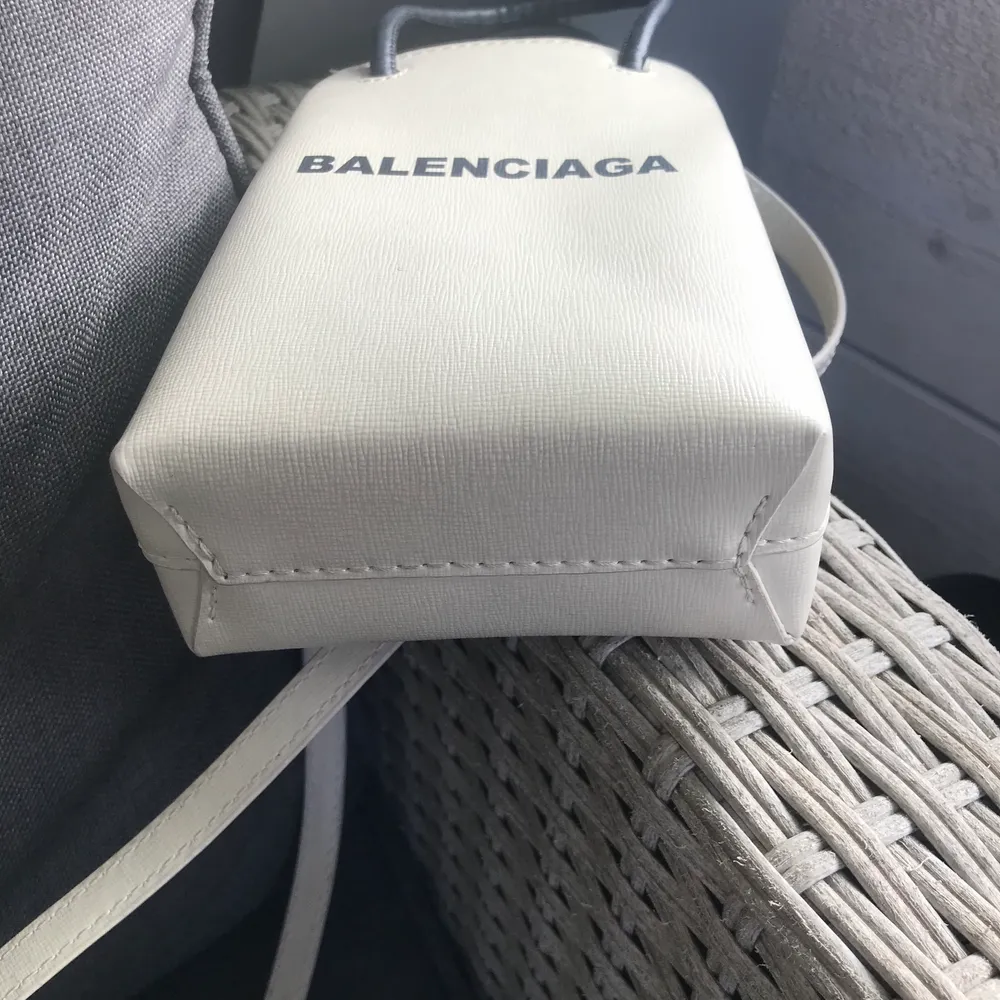 Balenciaga mini  äkta läder, aaaa++++ av bästa kvalitet EJ Äkta! gott skick . Väskor.