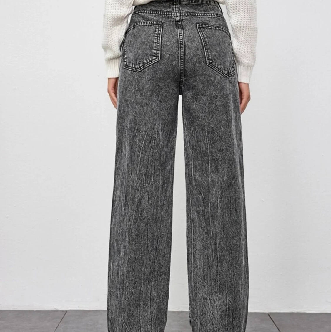 Grå svarta jeans - 90