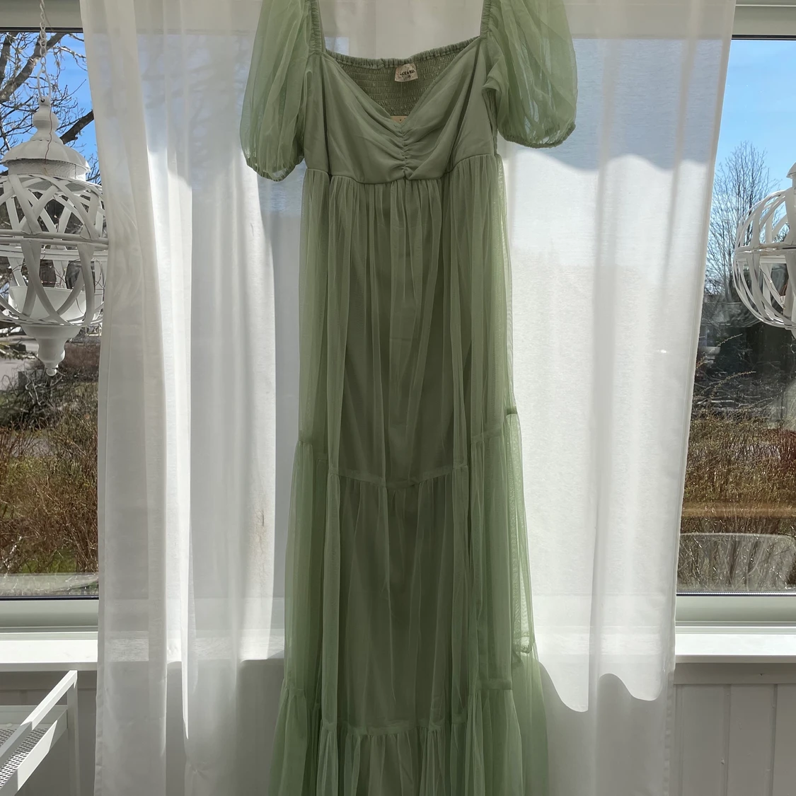 Lace & beads grön balklänning  - 90