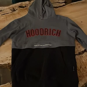 Hoodrich - Väldigt skön tröja knappast andvänd