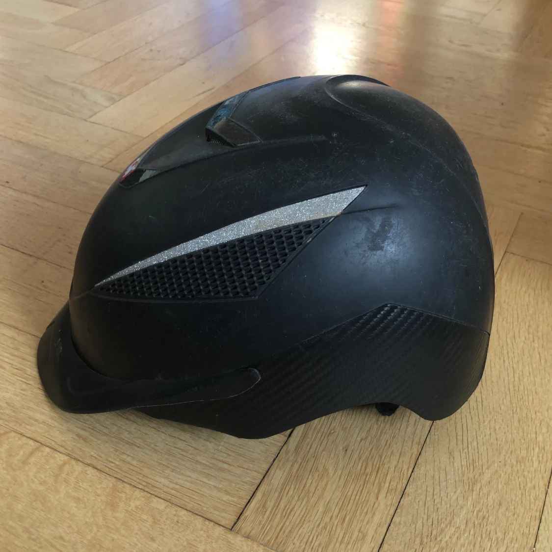 Ridhjälm st s/m 52-56 - 90